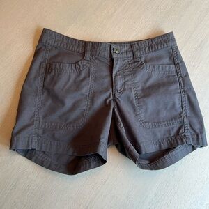 Women’s Dark Gray The North Face Hiking Shorts Size 0